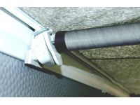 FixOn mechanism with inserted IXL fibreglass roof pole