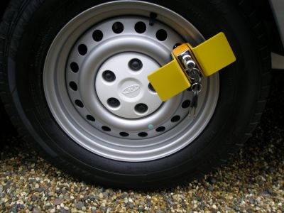 Milenco Compact C Wheel Clamp